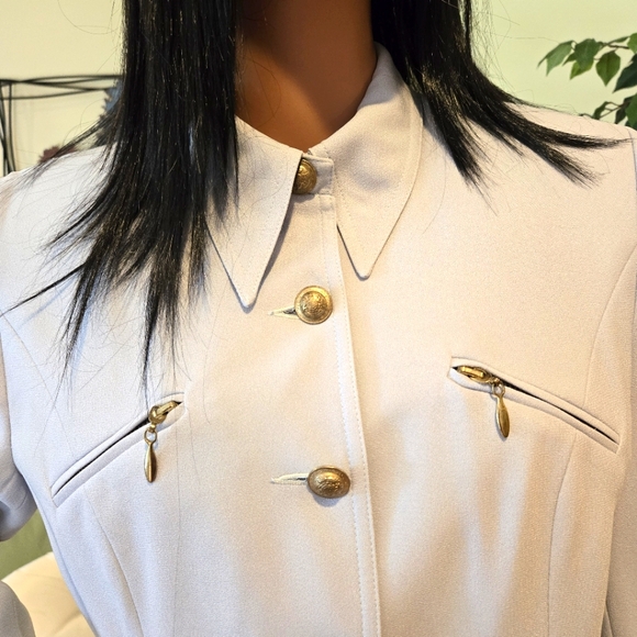 Sunny Names Pale Blue Woman's Business Suit Decorative Zipper Pockets, Size 12 - Picture 4 of 13